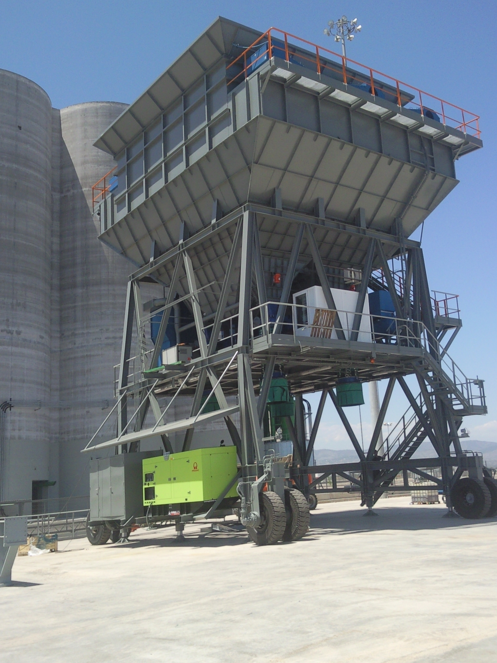 Trabajo de Gasca Montajes en una instalación industrial